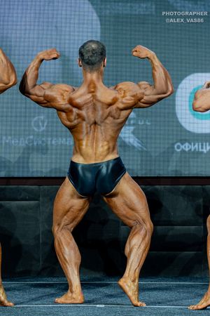 CLASSIC  PHYSIQUE +178
